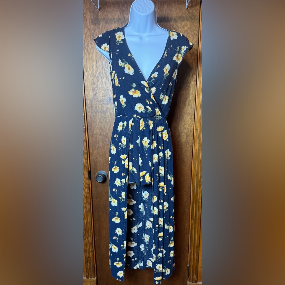Forever 21 Navy Floral Shorts/Dress - S